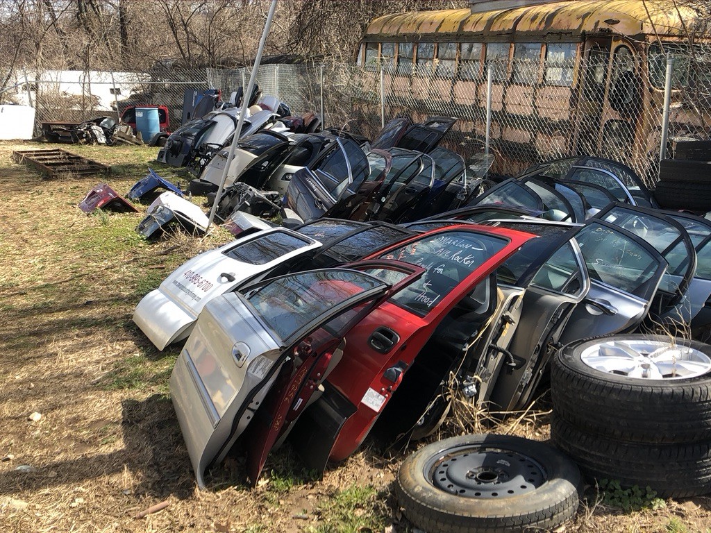 Sell us your unwanted or damaged vehicles